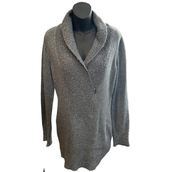 Olivia Sky (Nordstrom Rack) Sweaters - OLIVIA Sky Gray Tunic Sweater
